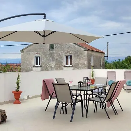 Apartment Delux Mihaela